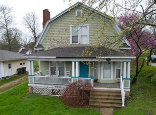 105 W Roselawn St, Danville, IL 61832