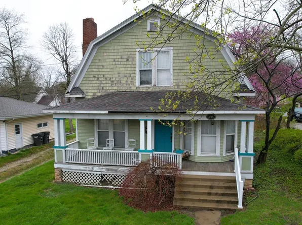 105 W Roselawn St, Danville, IL 61832