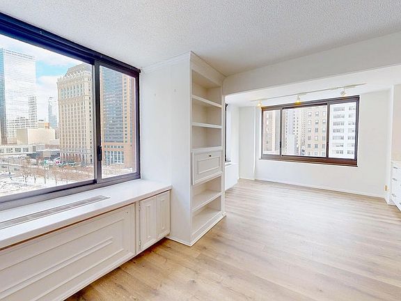 5th image of 200 Rector Pl APT 8U