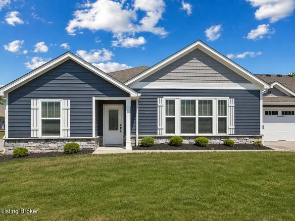 5022 Woodridge Lake Blvd, Louisville, KY 40272