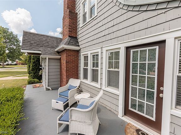 4th image of 5860 Wickfield Dr