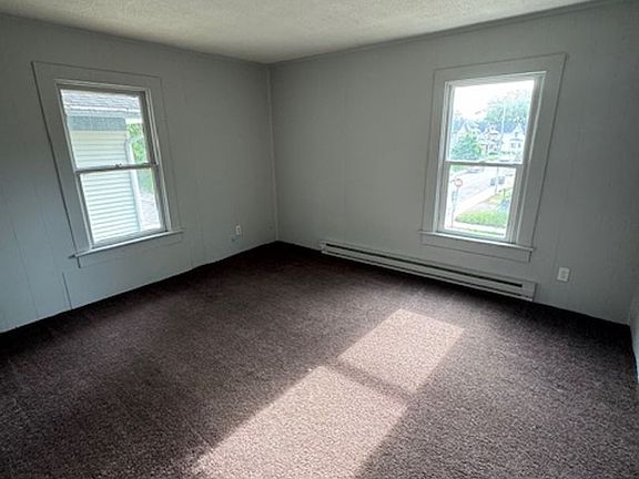 4th image of 3006 Thompson Ave Unit 2