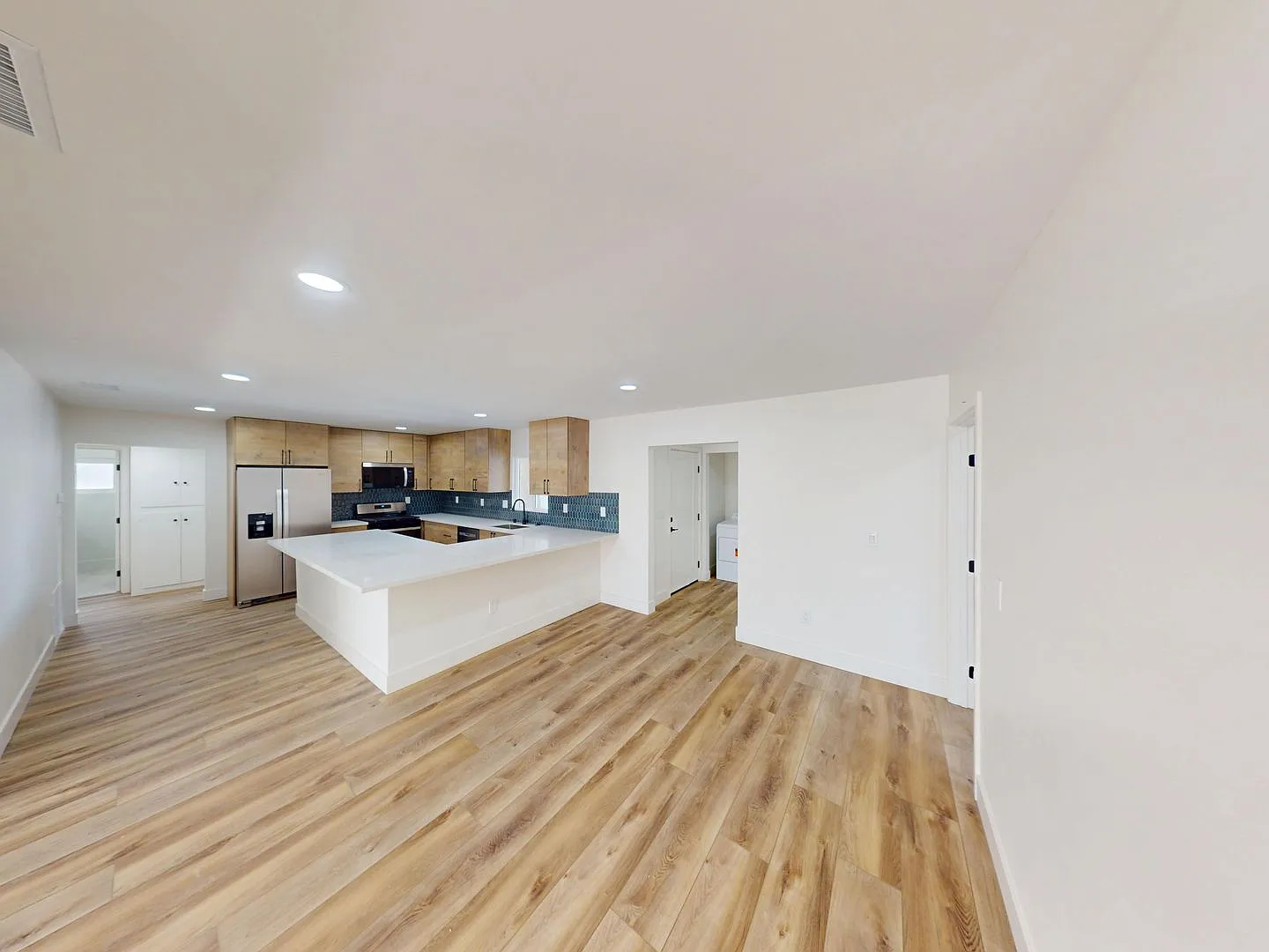 5244-5244 Unit 101 East Falls View Dr. — Photo 2