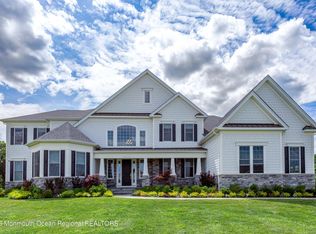 4 Noble Ct, Colts Neck, NJ 07722