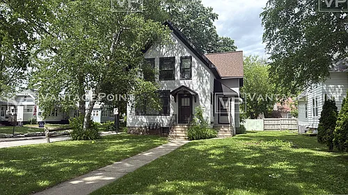 840 Shawano Ave Photo 1