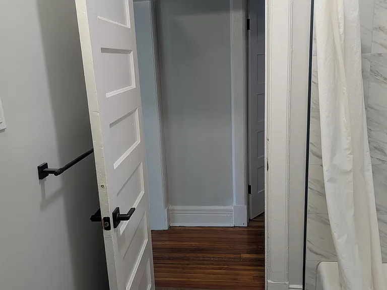 280 Manning Blvd #2 — Photo 8