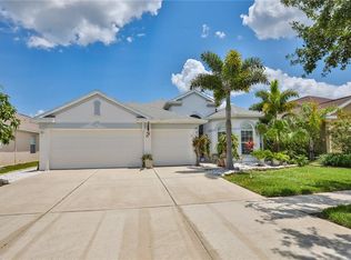 437 York Dale Dr, Ruskin, FL 33570