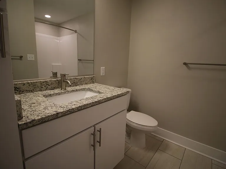 Main2525 — Photo 14