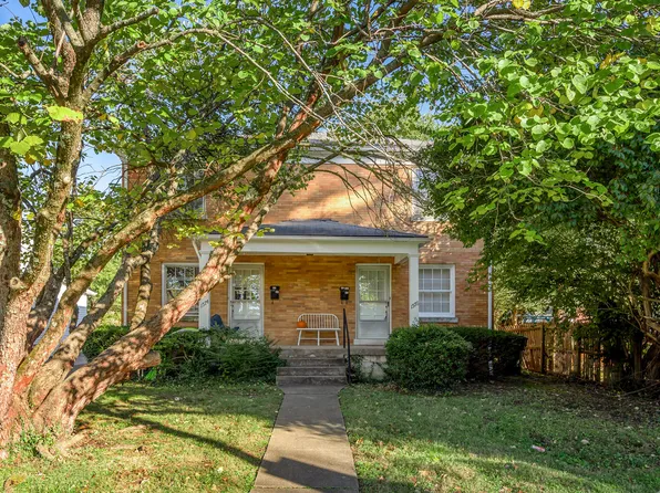 1574 Elizabeth St, Lexington, KY 40503