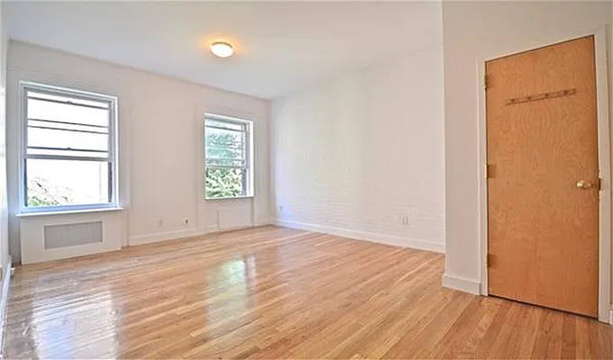 Rented by Maz Group NY | media 8