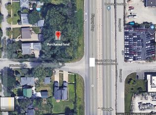 194 Washington St, Villa Park, IL 60181