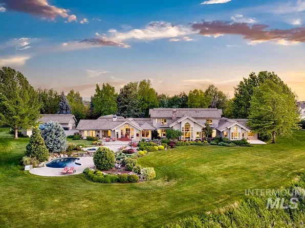 7270 N Tree Haven Pl, Meridian, ID 83646