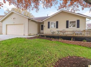 2404 Circletown Pl, Bellevue, NE 68123