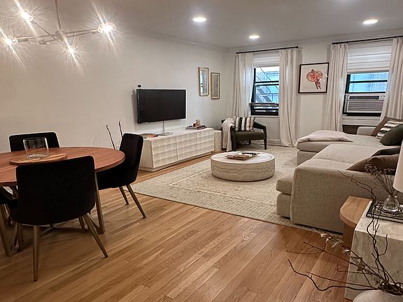 4th image of 221 E 78th St APT 5J