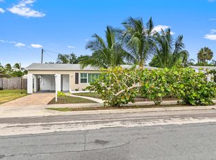 222 Columbia Dr, Lake Worth, FL 33460
