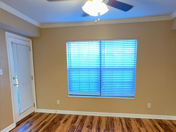 3rd image of 2201 Lake Ave APT 102