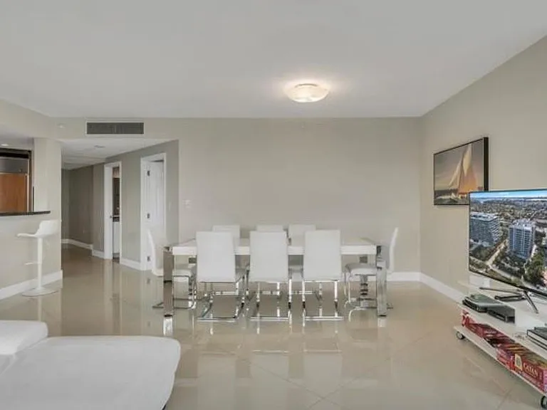 9401 Collins Ave #402 — Photo 25