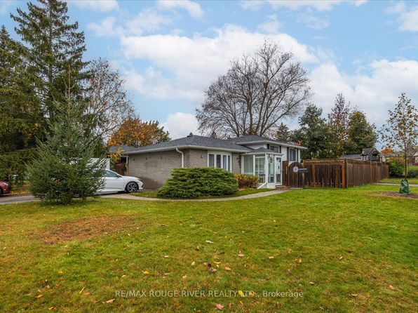 224 Arden Dr, Oshawa, ON L1G 1X5