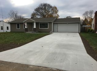 1367 Carter St, Kalamazoo, MI 49048