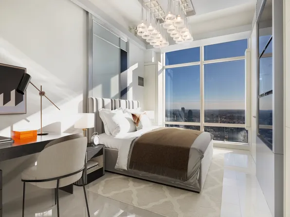 845 United Nations Plaza image 9 of 18