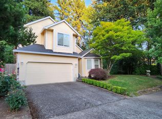 13160 Peters Rd, Lake Oswego, OR 97035