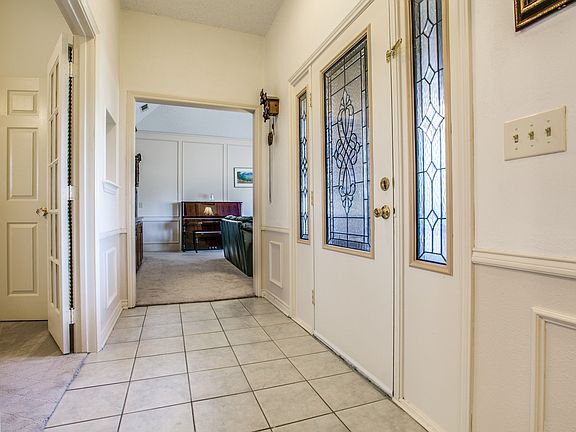 3rd image of 6946 Dove Creek Dr
