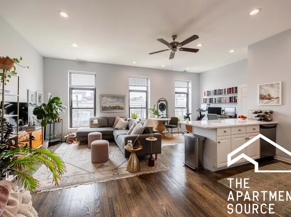 1131 W Madison St APT 3R, Chicago, IL 60607