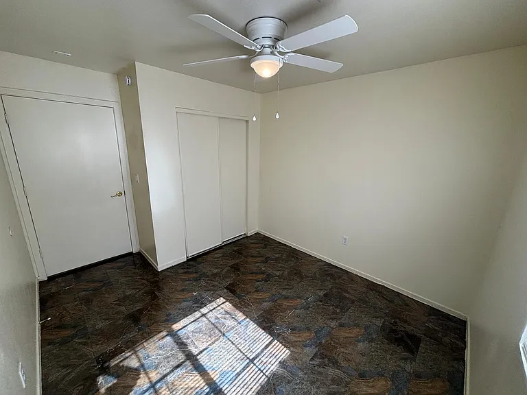 125 E Cactus St #C — Photo 9