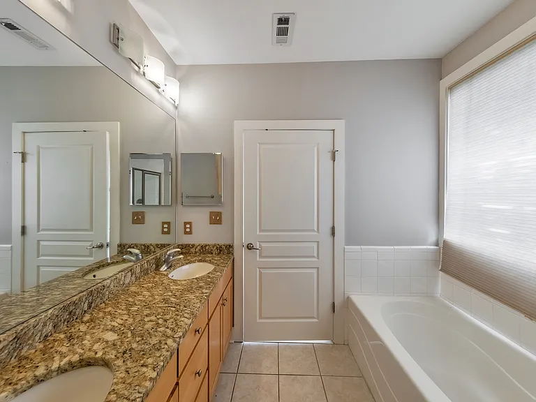 799 Hammond Dr #1-219 — Photo 19