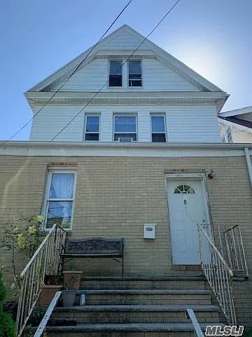 8616 162nd St photo 1