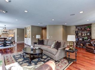 825 Hunt Farm Rd, Long Lake, MN 55356