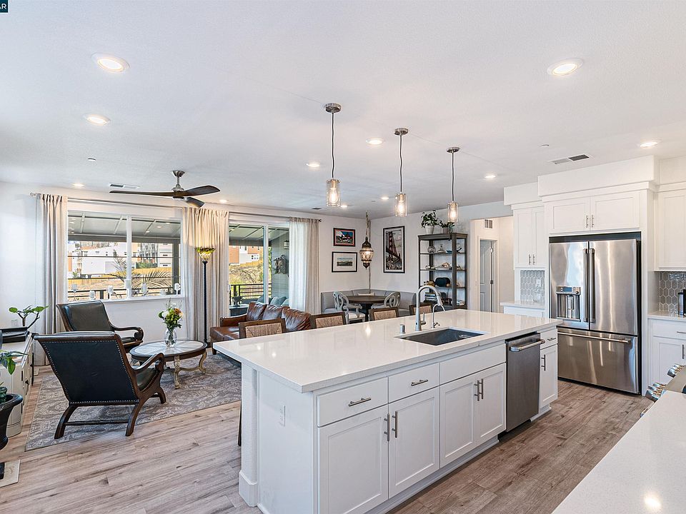 1st image of 729 Delve Ct