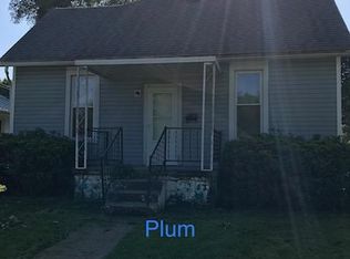 525 Plum St, Danville, IL 61832