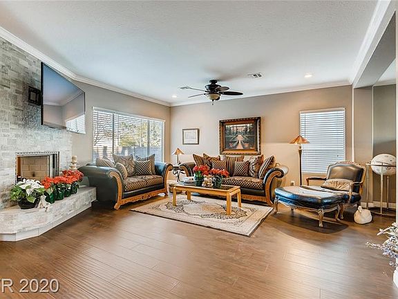 2nd image of 2033 Harbor Cliff Dr
