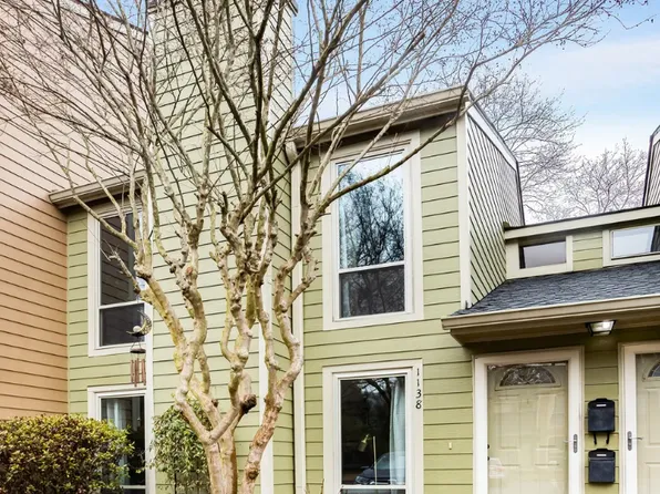 1138 Riverbend Club Dr SE, Atlanta, GA 30339