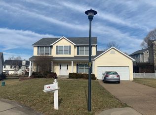 165 McCluer Dr, O'Fallon, MO 63368