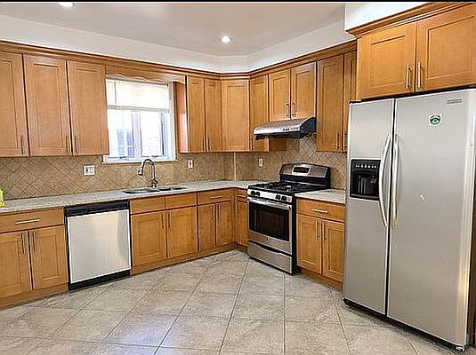 5th image of 64-53 232nd St Floor 1