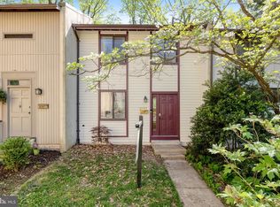 2495 Pyrenees Ct, Reston, VA 20191