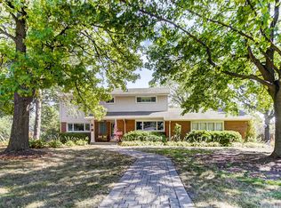 5417 Country Club Dr, La Grange, IL