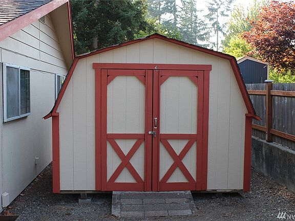 4th image of 12624 109th Avenue Ct E