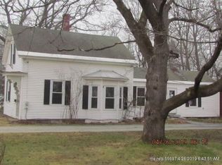 17 Marshall St, Mechanic Falls, ME 04256