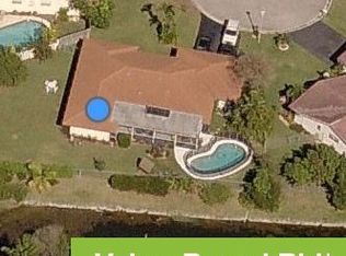 2710 NW 88th Ter, Coral Springs, FL 33065