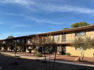 575 S Royal Crest Cir UNIT 26, Las Vegas, NV 89169