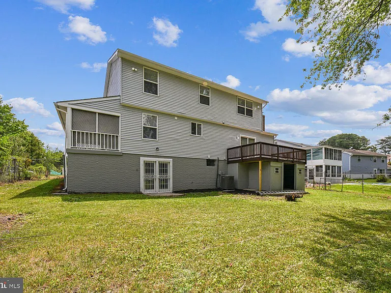 8805 Bolero Ct — Photo 58