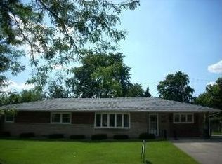 905 Winthrop Ave, Joliet, IL 60435