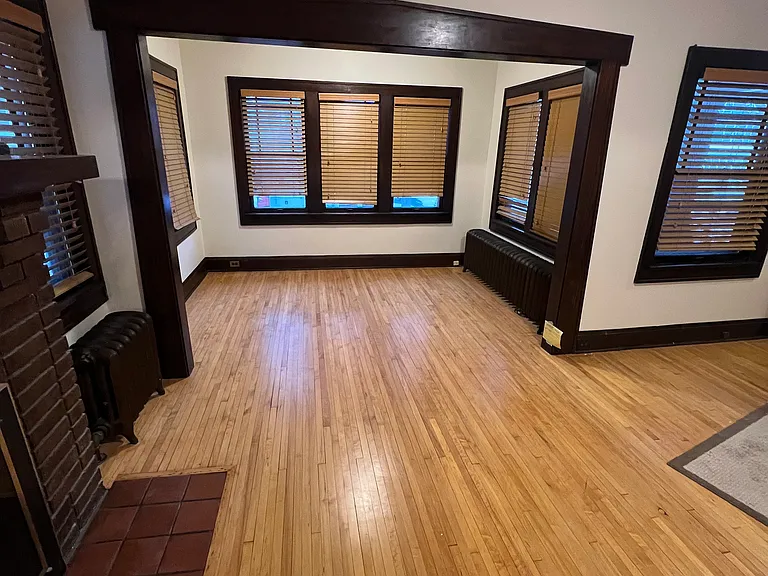 3217 Fremont Ave S — Photo 2