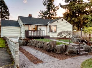 7427 S 127th St, Seattle, WA 98178