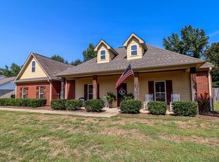 217 Taylor Dr, Taylor, MS 38673