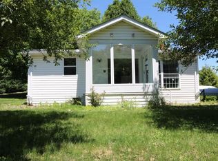120 Pershing Dr, Connellsville, PA 15425