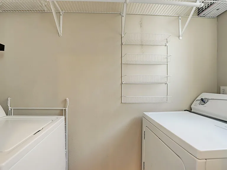 2110 Shearn St #20A — Photo 12